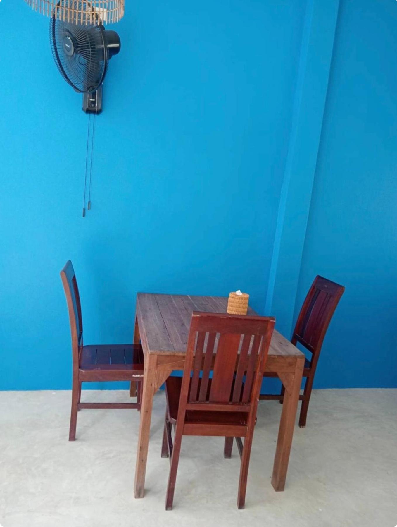 Homestay Rapina House